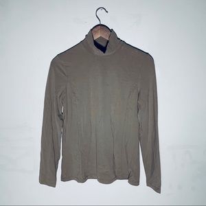 Eddie Bauer | Turtleneck